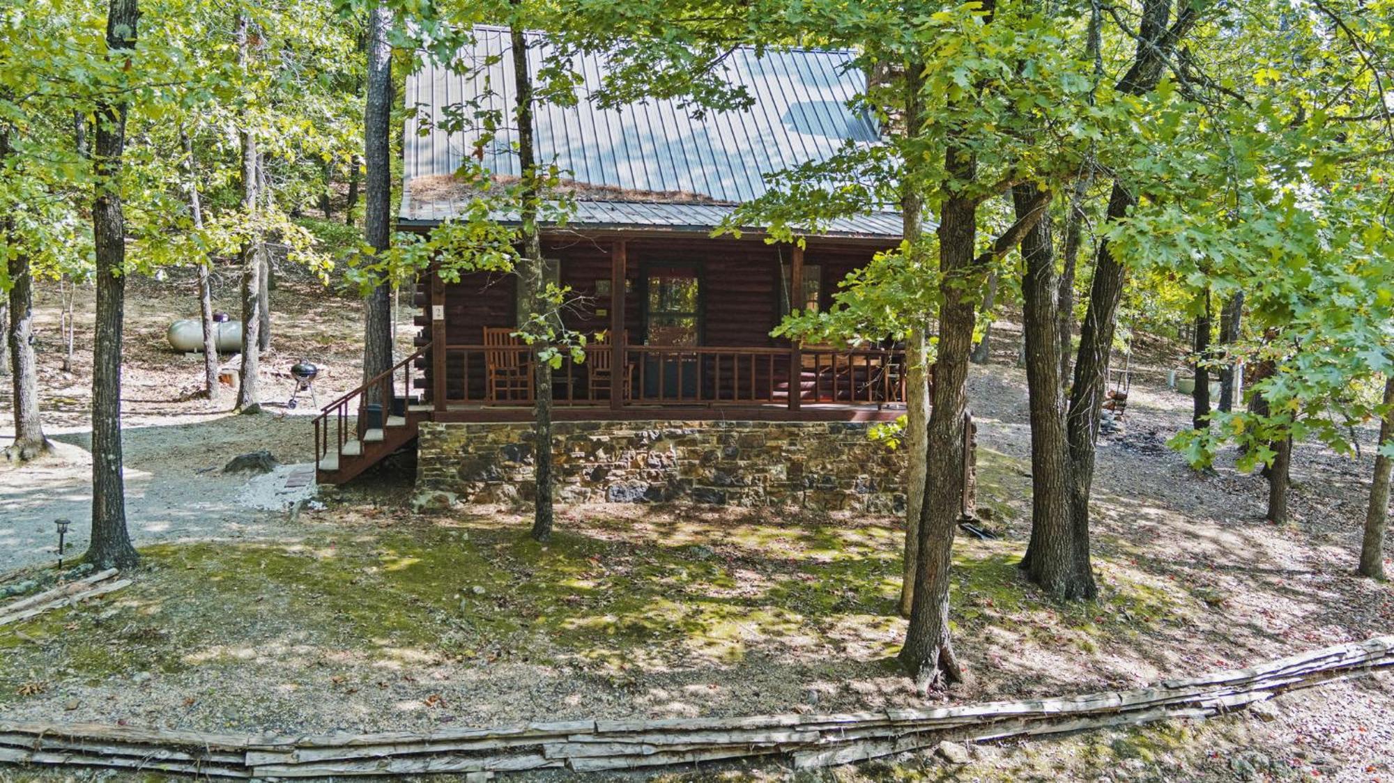 הוילה יוריקה ספרינגס Camp Allswell - Cozy Loft Cabin Getaway - Fireplace מראה חיצוני תמונה